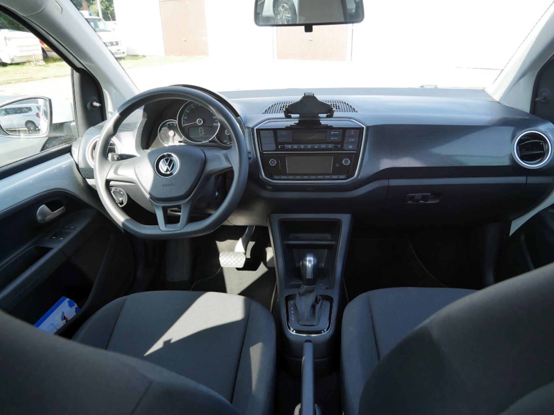 Volkswagen e-up!