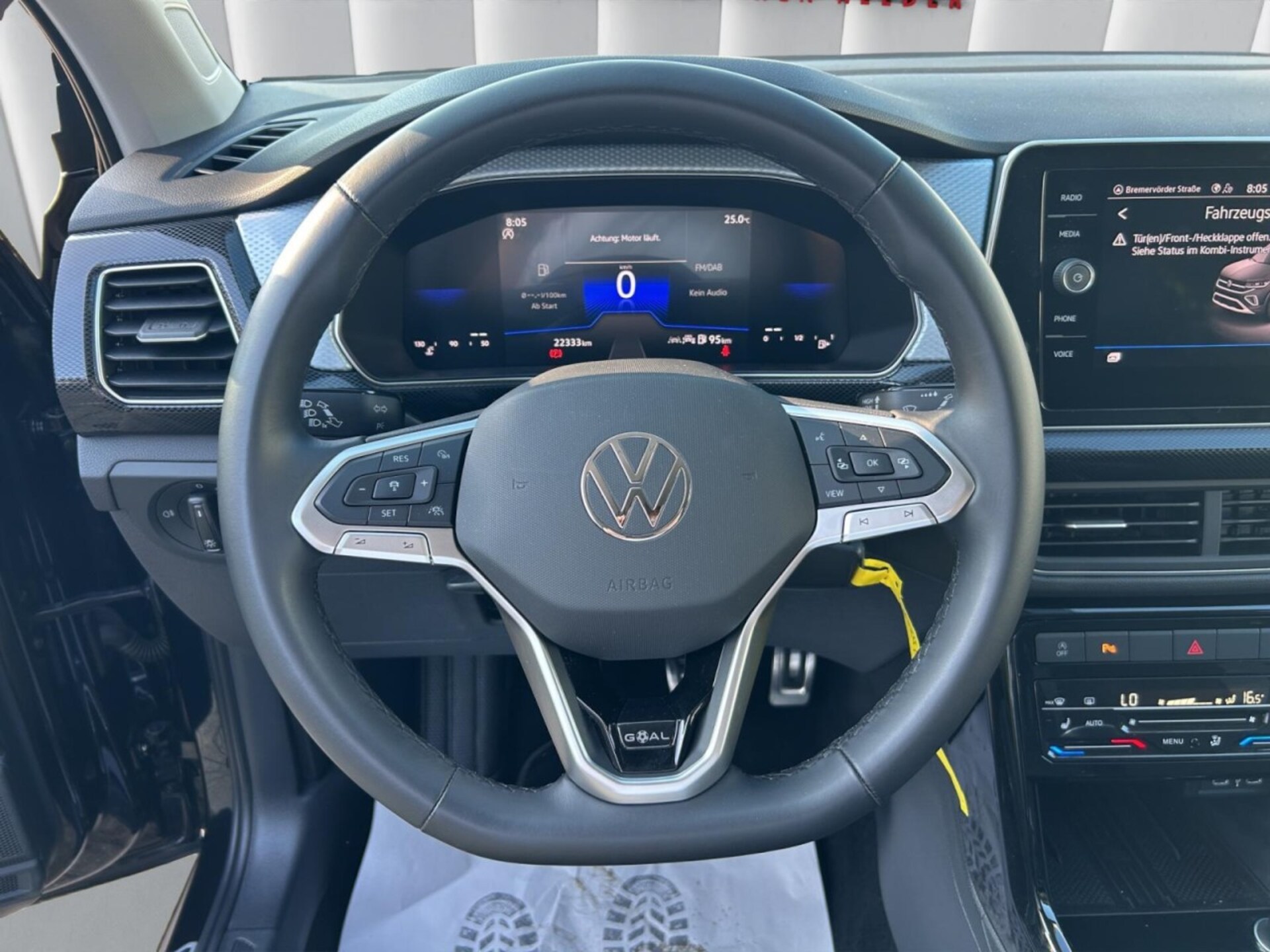 Volkswagen T-Cross Life