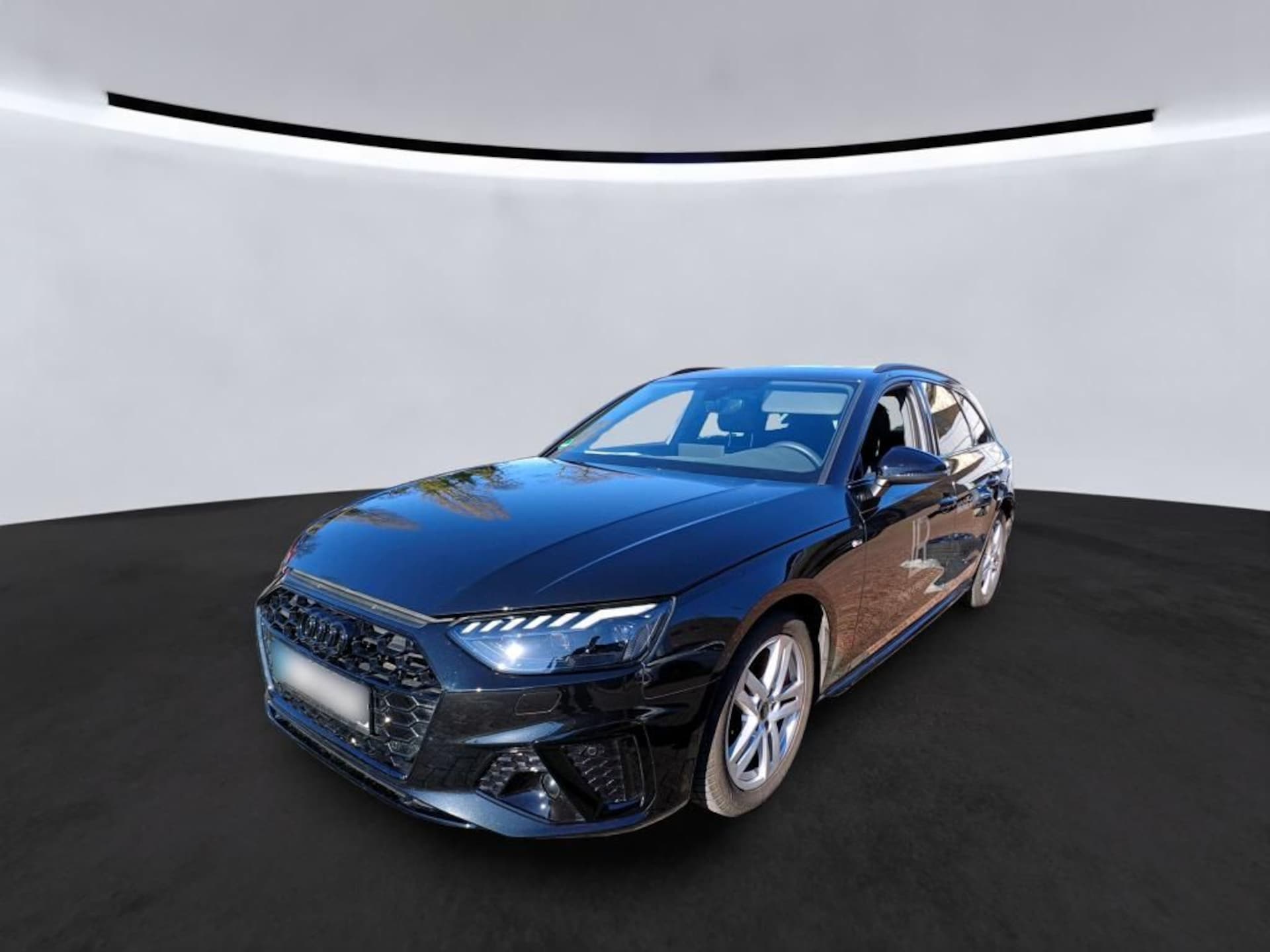 Audi A4 Avant S line