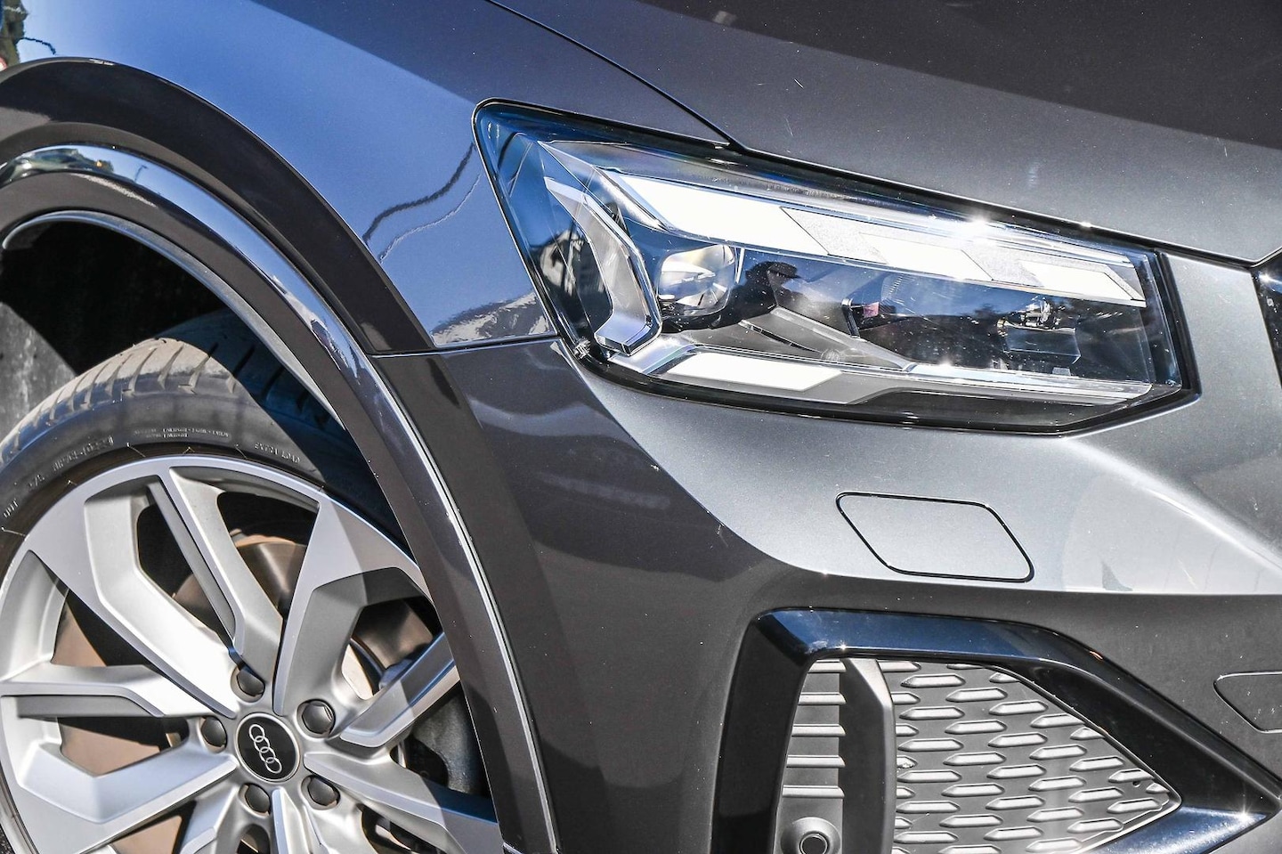 Image about Audi Q2 35 TFSI S tronic