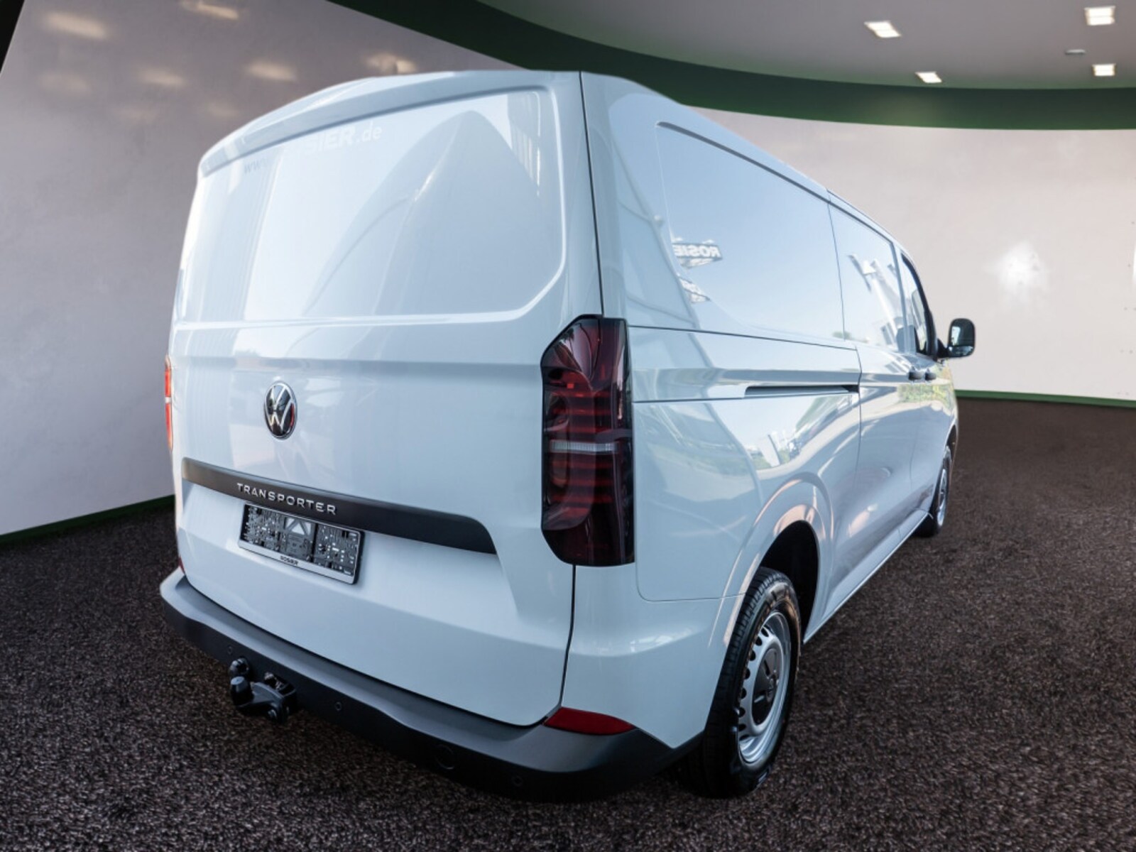 Volkswagen Transporter Kasten langer Radstand – Bild 3