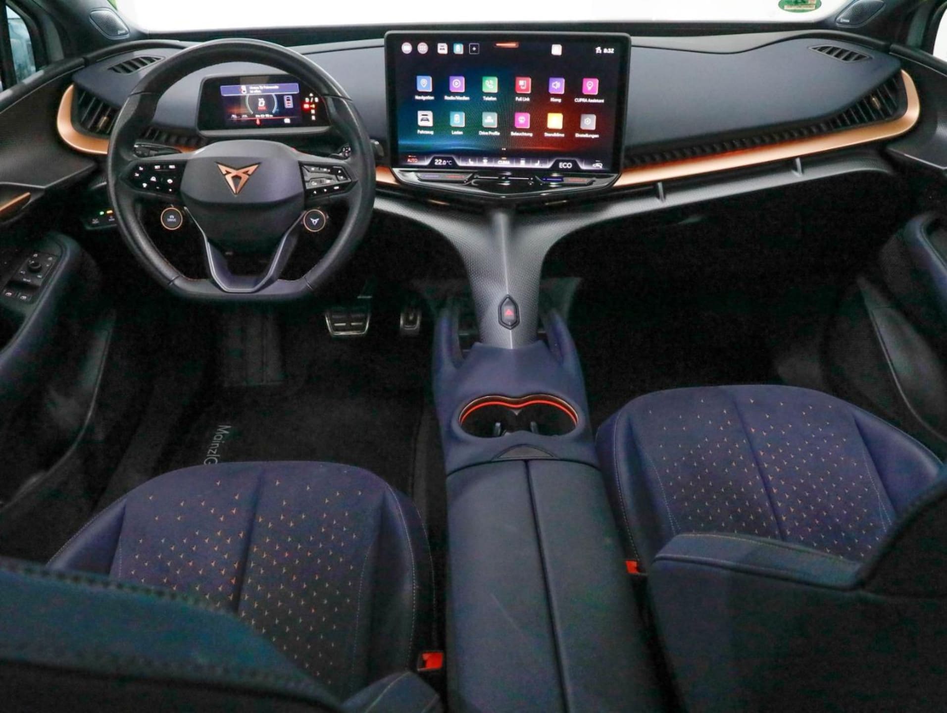 CUPRA Tavascan VZ