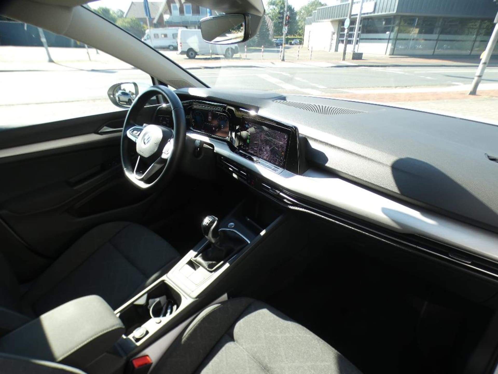 Volkswagen Golf Life