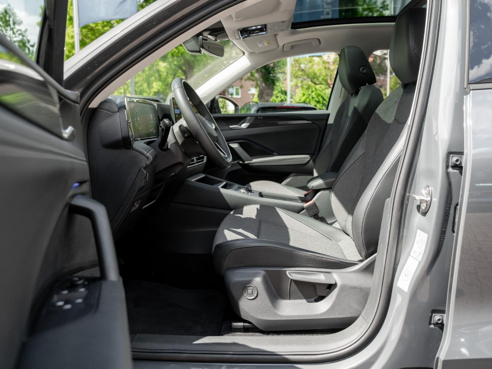 Volkswagen Tiguan – Bild 7