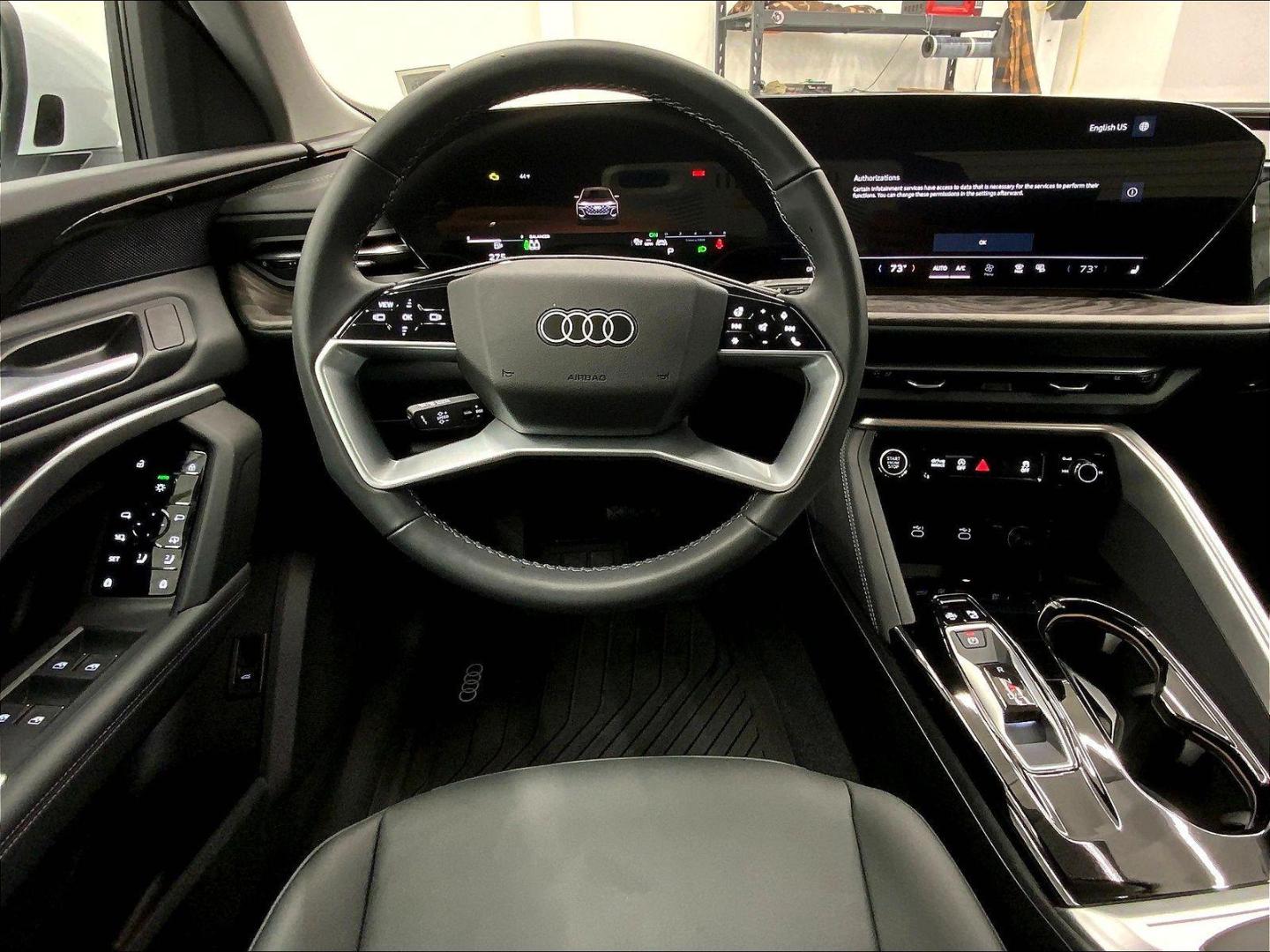 2025 Audi Q5 Premium - Photo 14