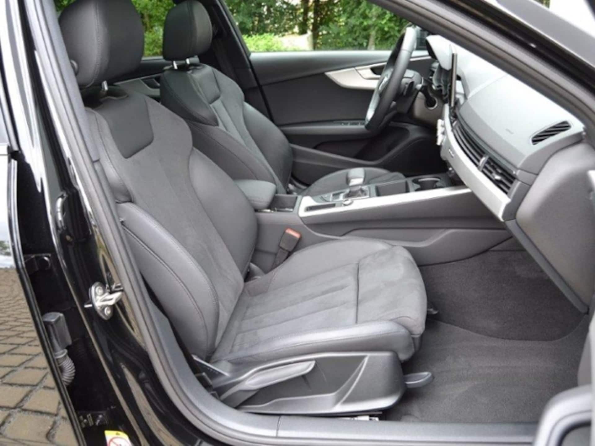 Audi A4 Avant S line