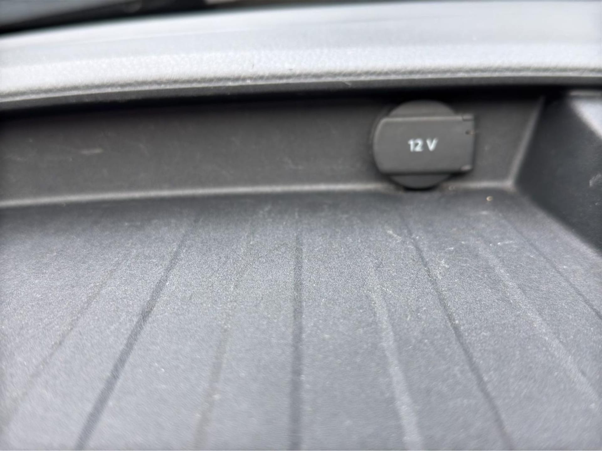 Volkswagen T6.1 Transporter Kasten kurzer Radstand