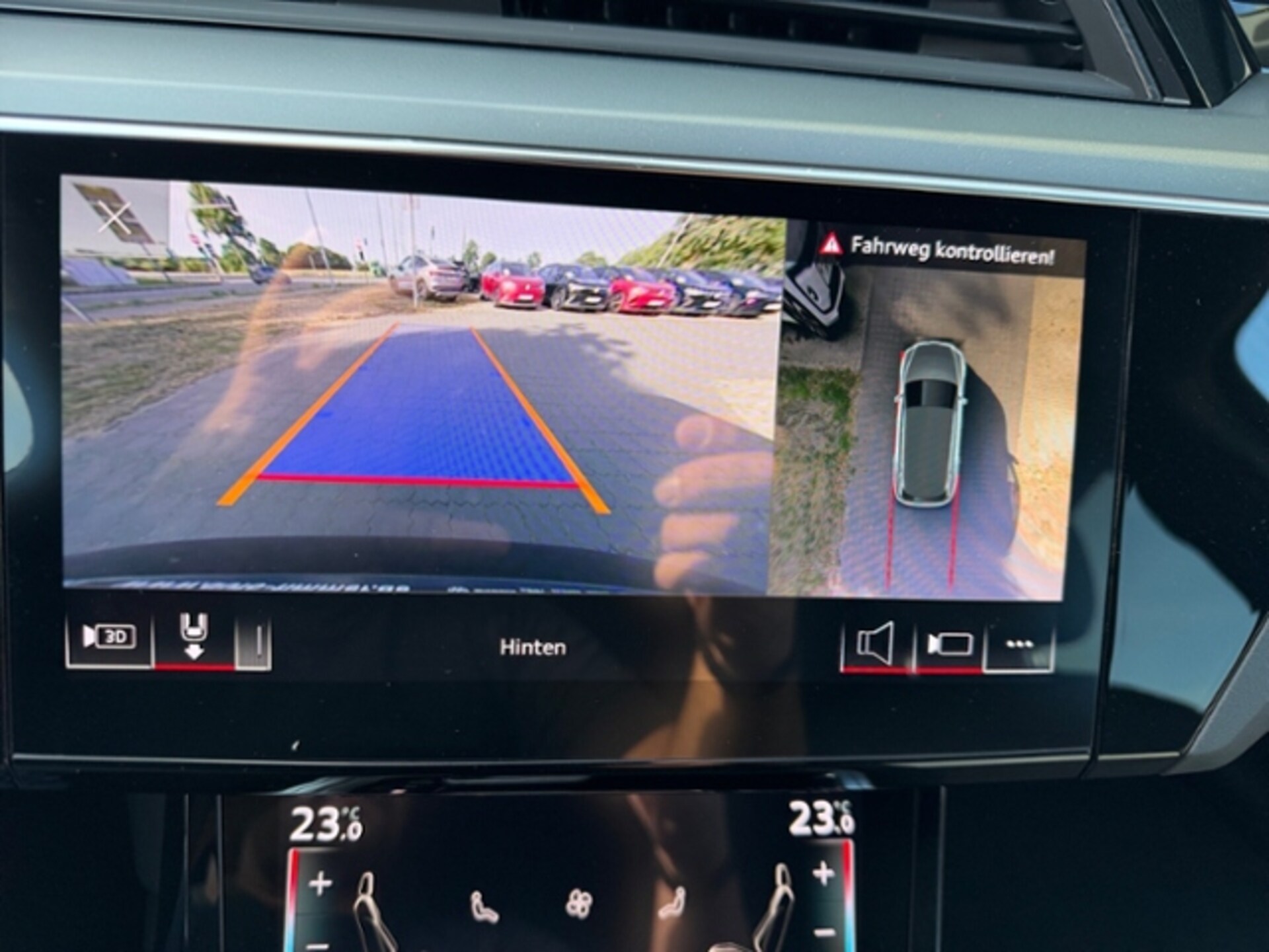 Audi e-tron S line