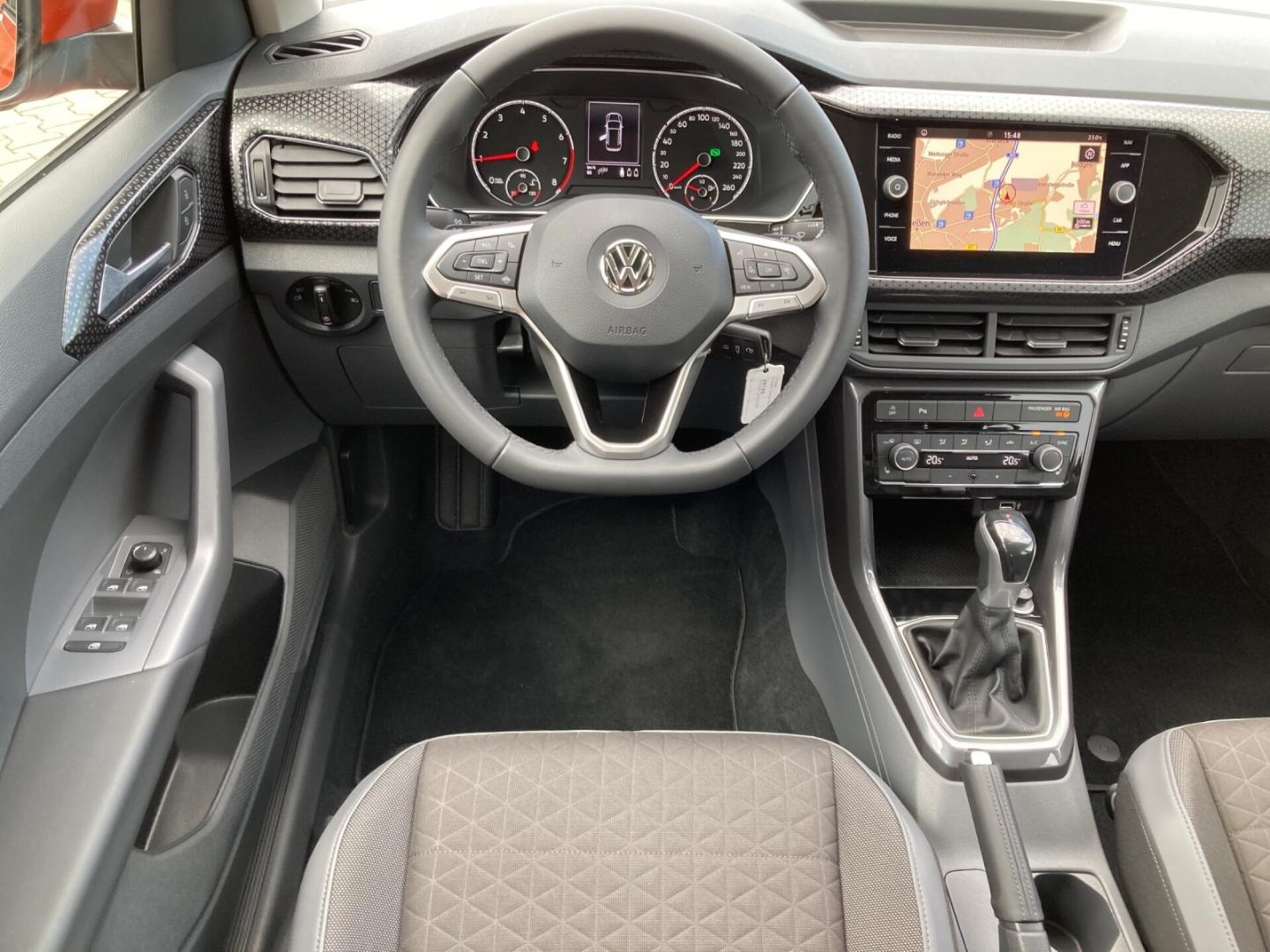 Volkswagen T-Cross Style