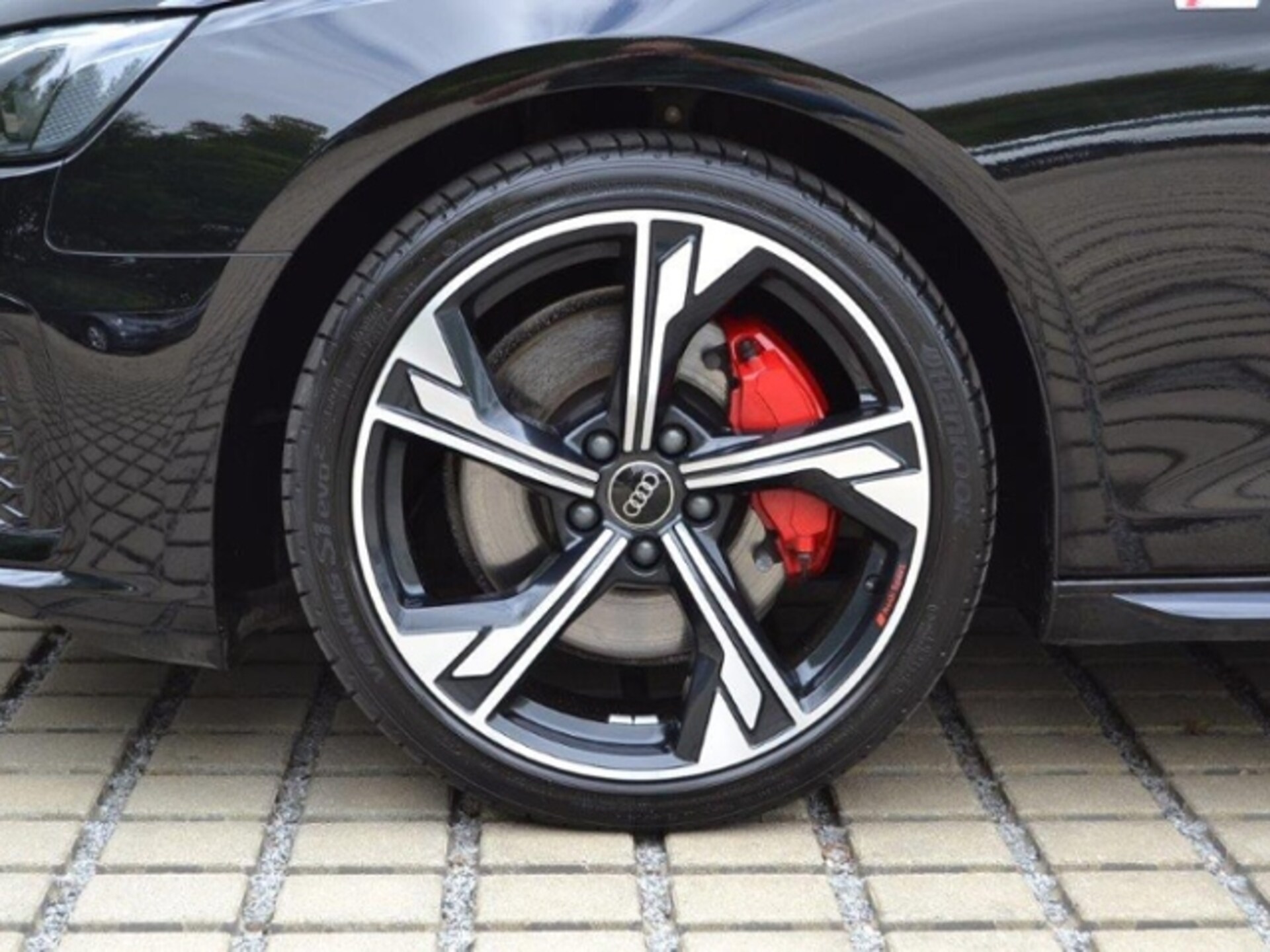 Audi A4 Avant S line
