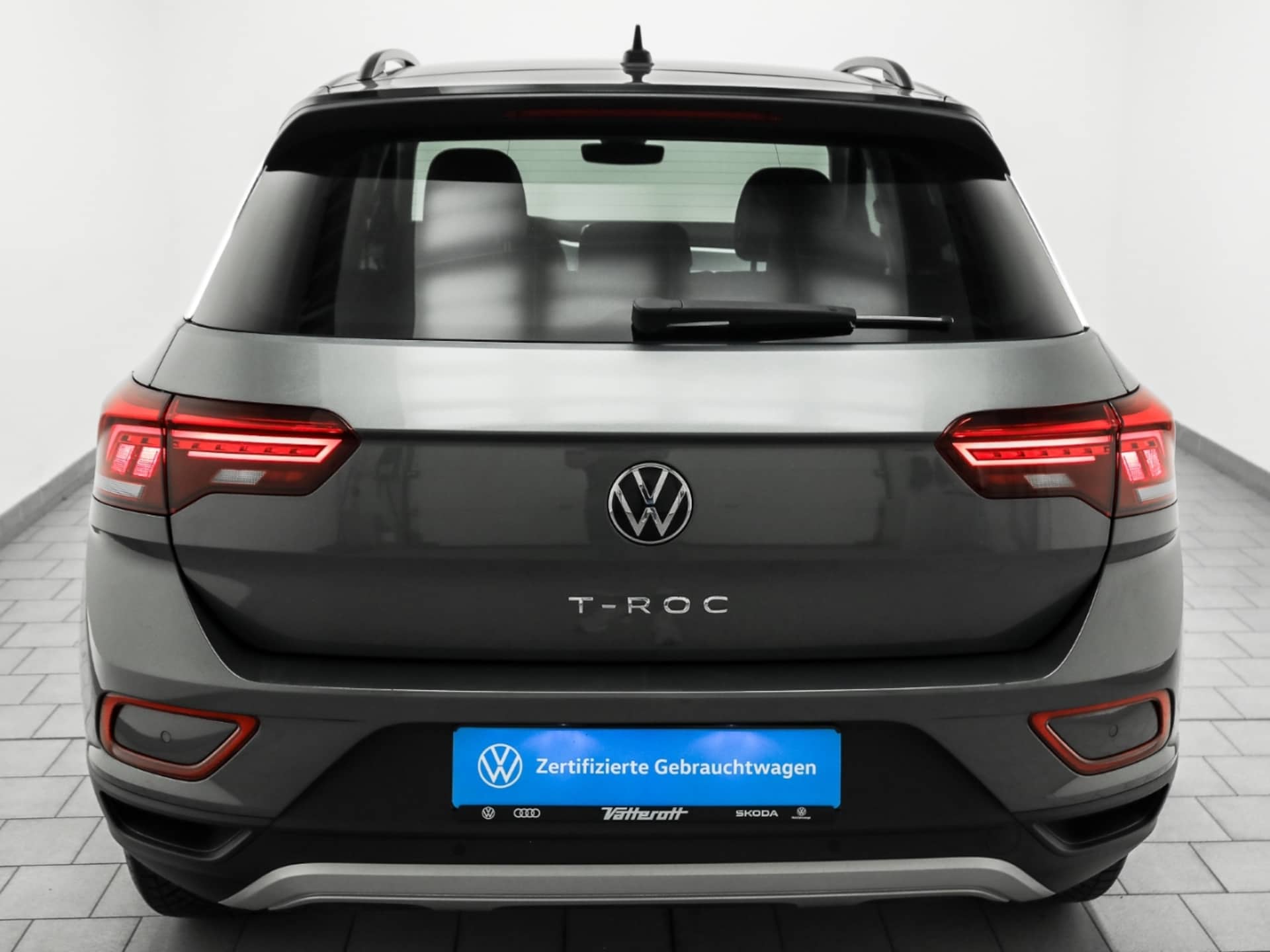 Volkswagen T-Roc Life