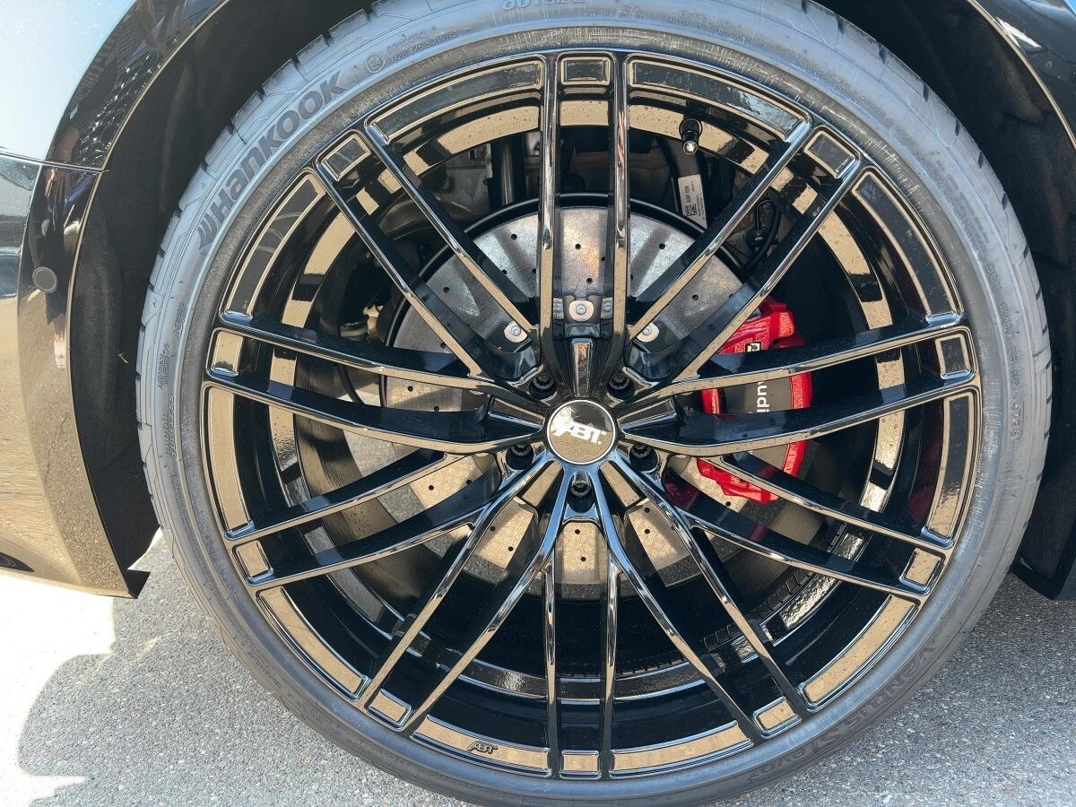 Image about Audi RS 6 Avant performance quattro tiptronic
