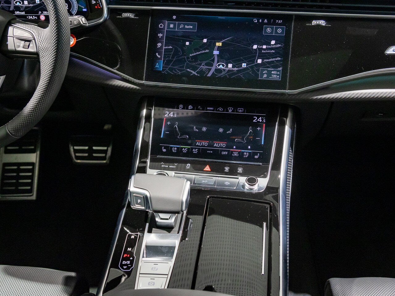Image about Audi Q8 SUV 45 TDI quattro tiptronic