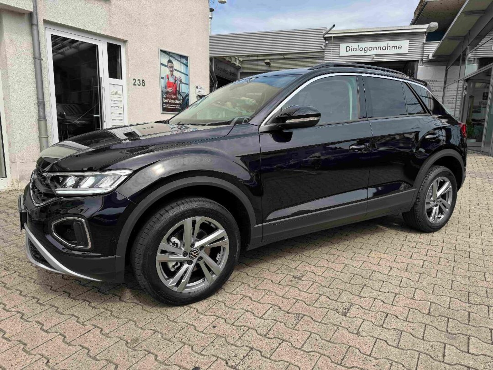 Volkswagen T-Roc Life