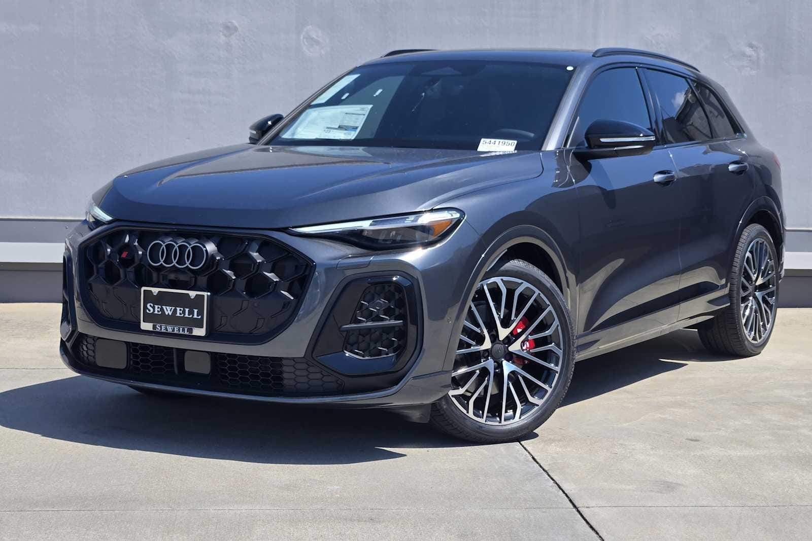 2026 Audi SQ5 Premium Plus quattro's photo
