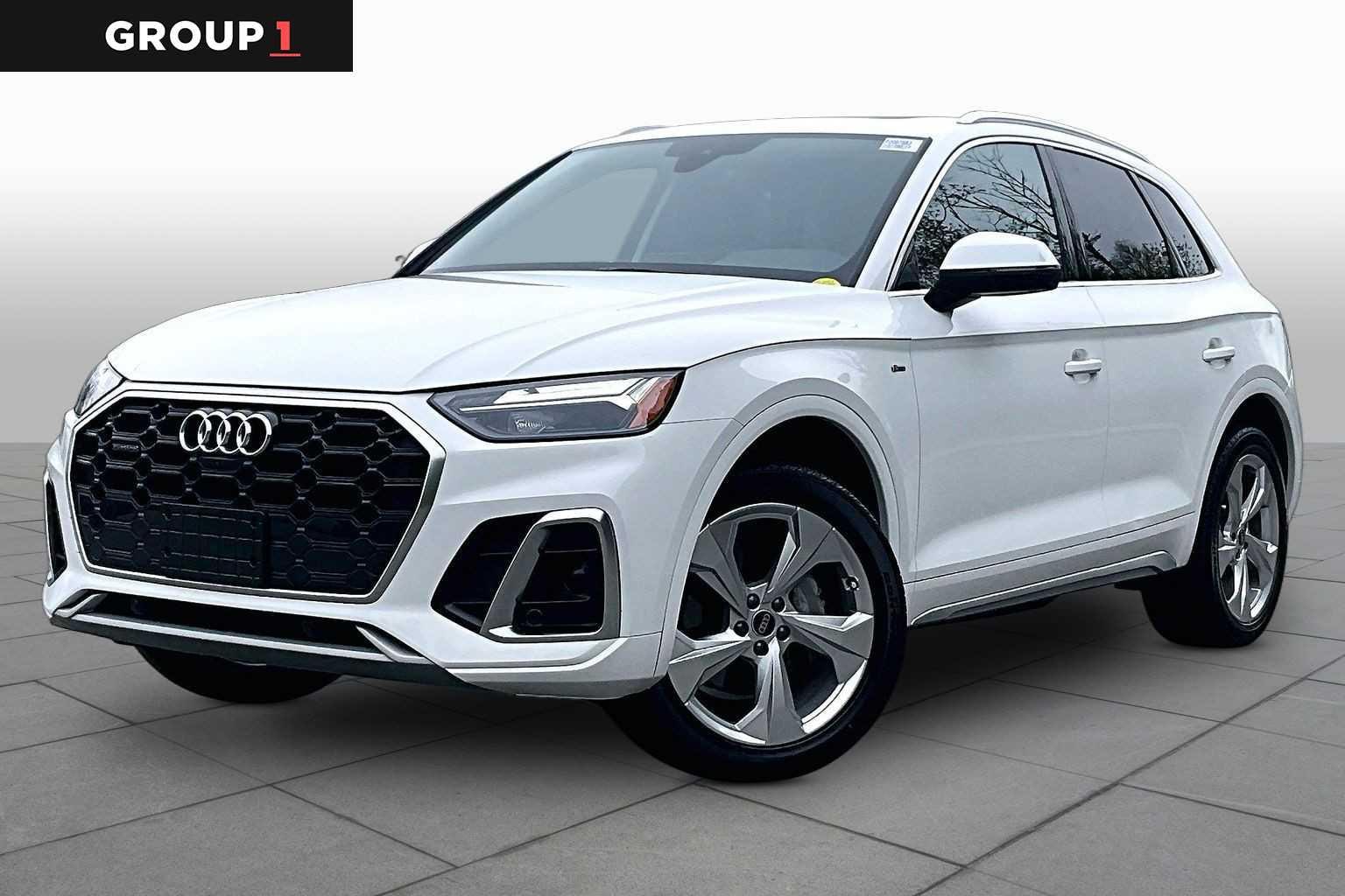 2023 Audi Q5 45 Premium Plus's photo
