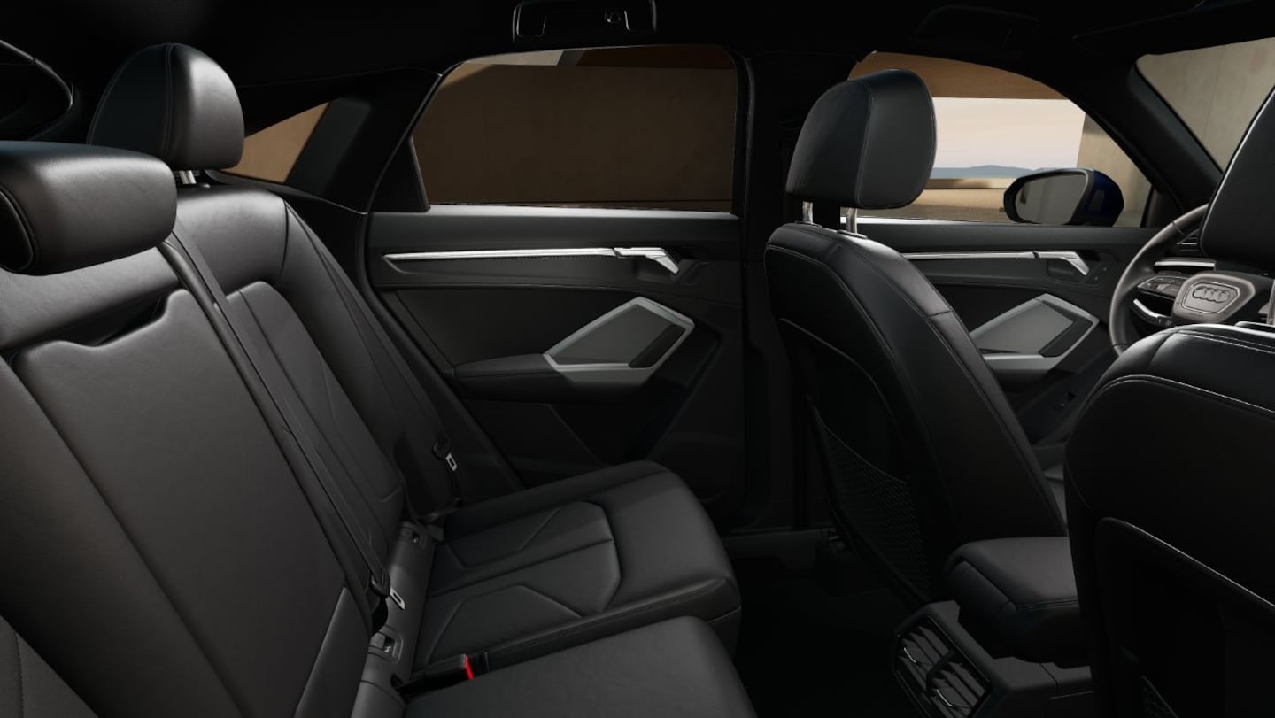 Bild über Audi Q3 Sportback 40 TDI quattro S tronic - für weitere Informationen kontaktieren Sie den Audi Partner