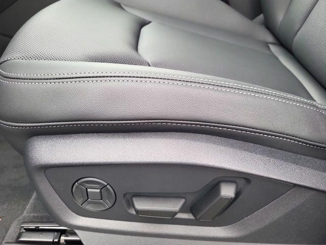 2026 Audi Q7 Premium Plus - Photo 12