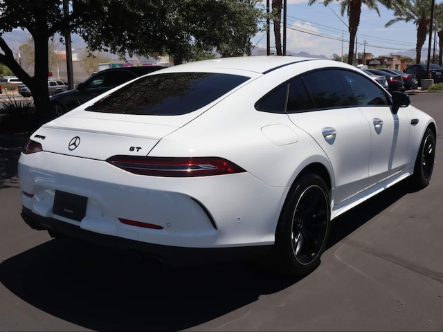 2022 Mercedes-Benz