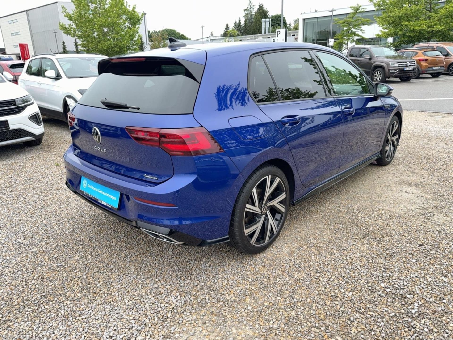 Volkswagen Golf R-Line