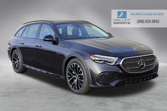 Photo of 2025 Mercedes-Benz E 450