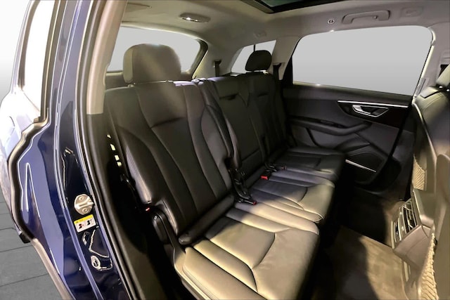 2022 Audi Q7 Premium Plus - Photo 21