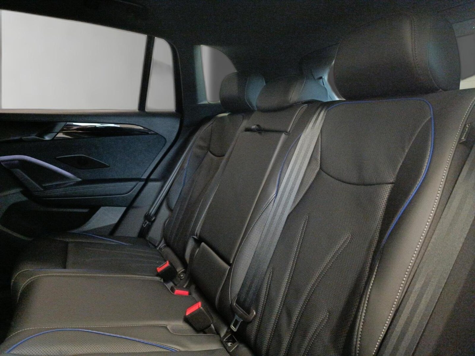 Volkswagen Tiguan – Bild 18
