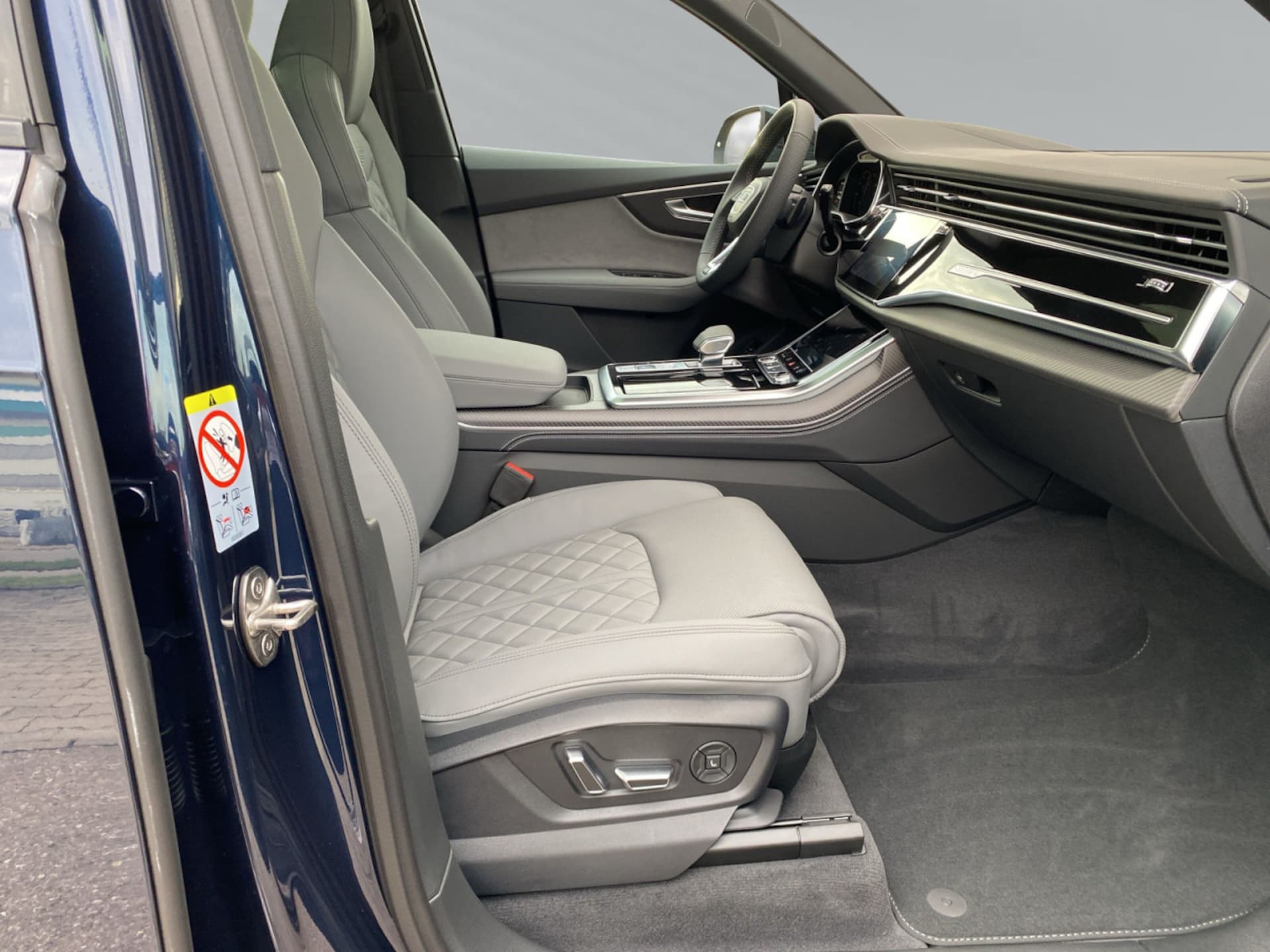 Audi Q7 SUV TFSI e S line