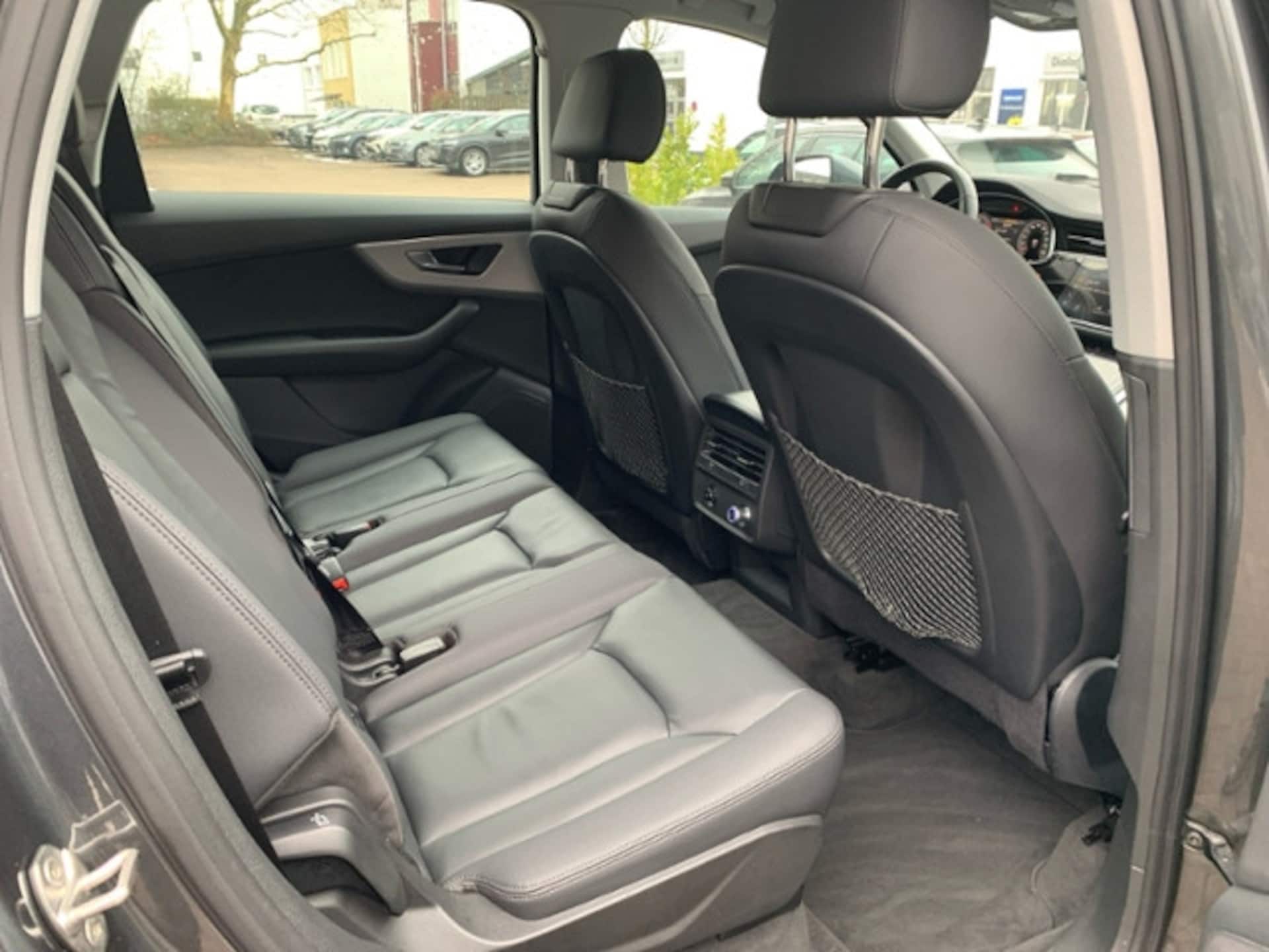 Audi Q7 SUV S line