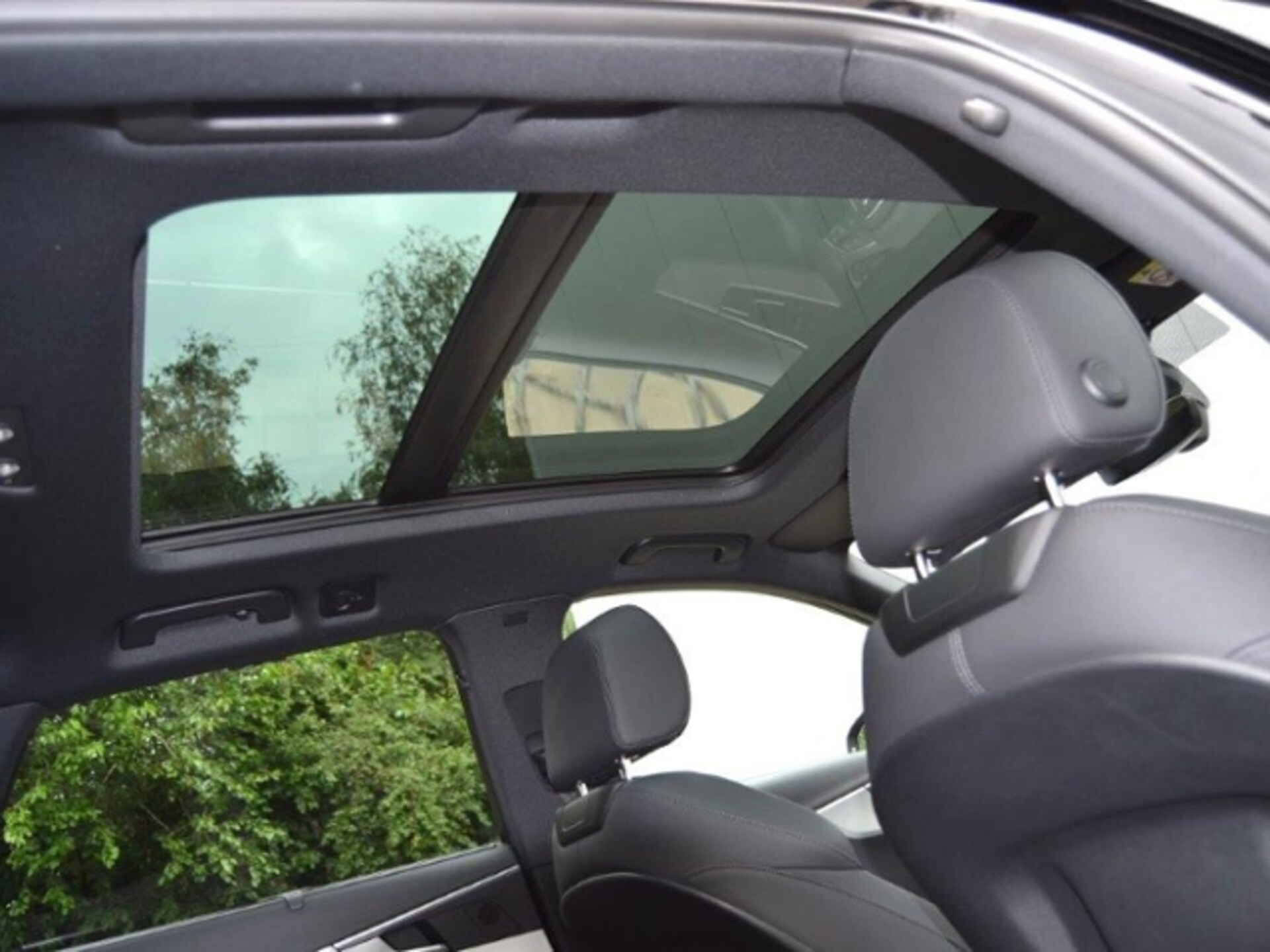 Audi A4 Avant S line