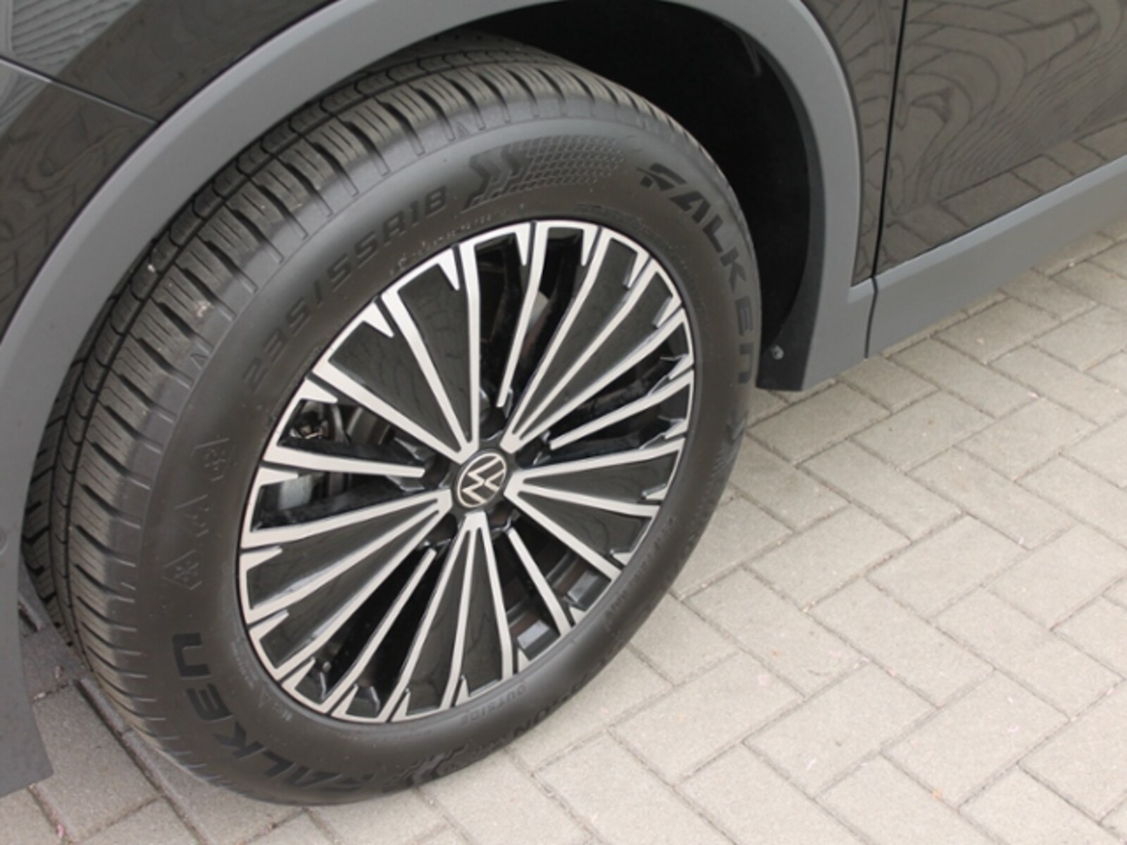 Volkswagen Tiguan – Bild 7