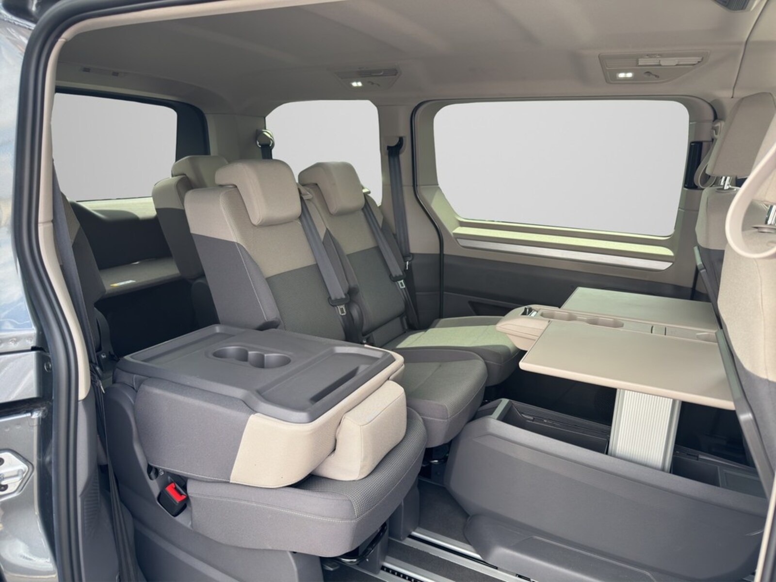 Volkswagen Multivan – Bild 7