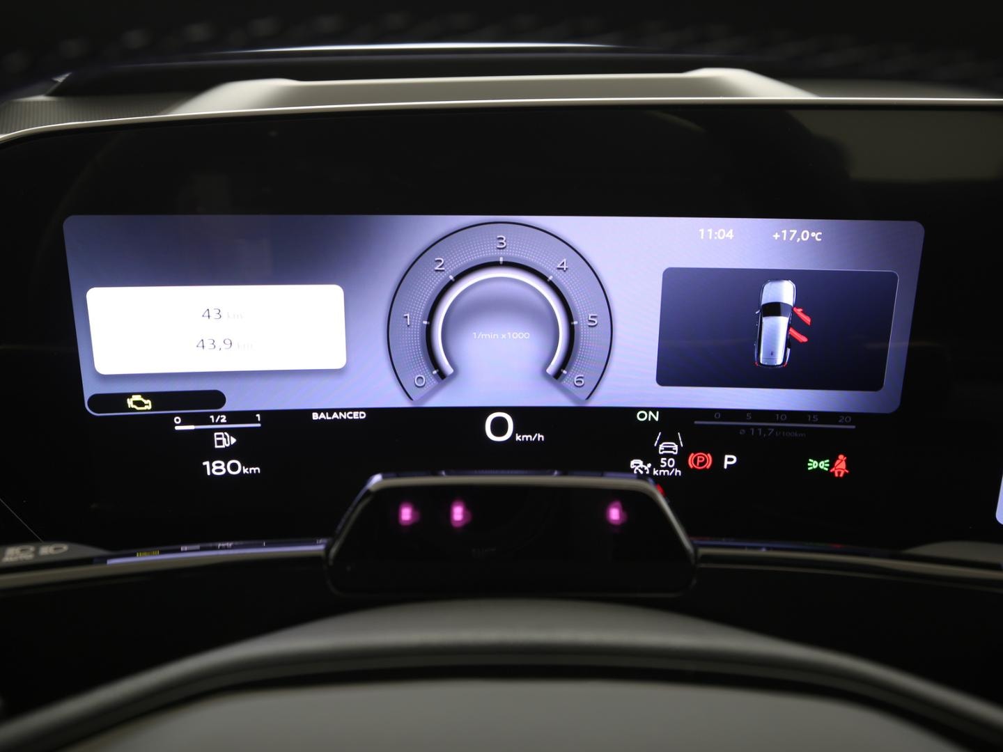 Bild über Audi Q7 SUV TDI quattro 220 kW tiptronic - für weitere Informationen kontaktieren Sie den Audi Partner
