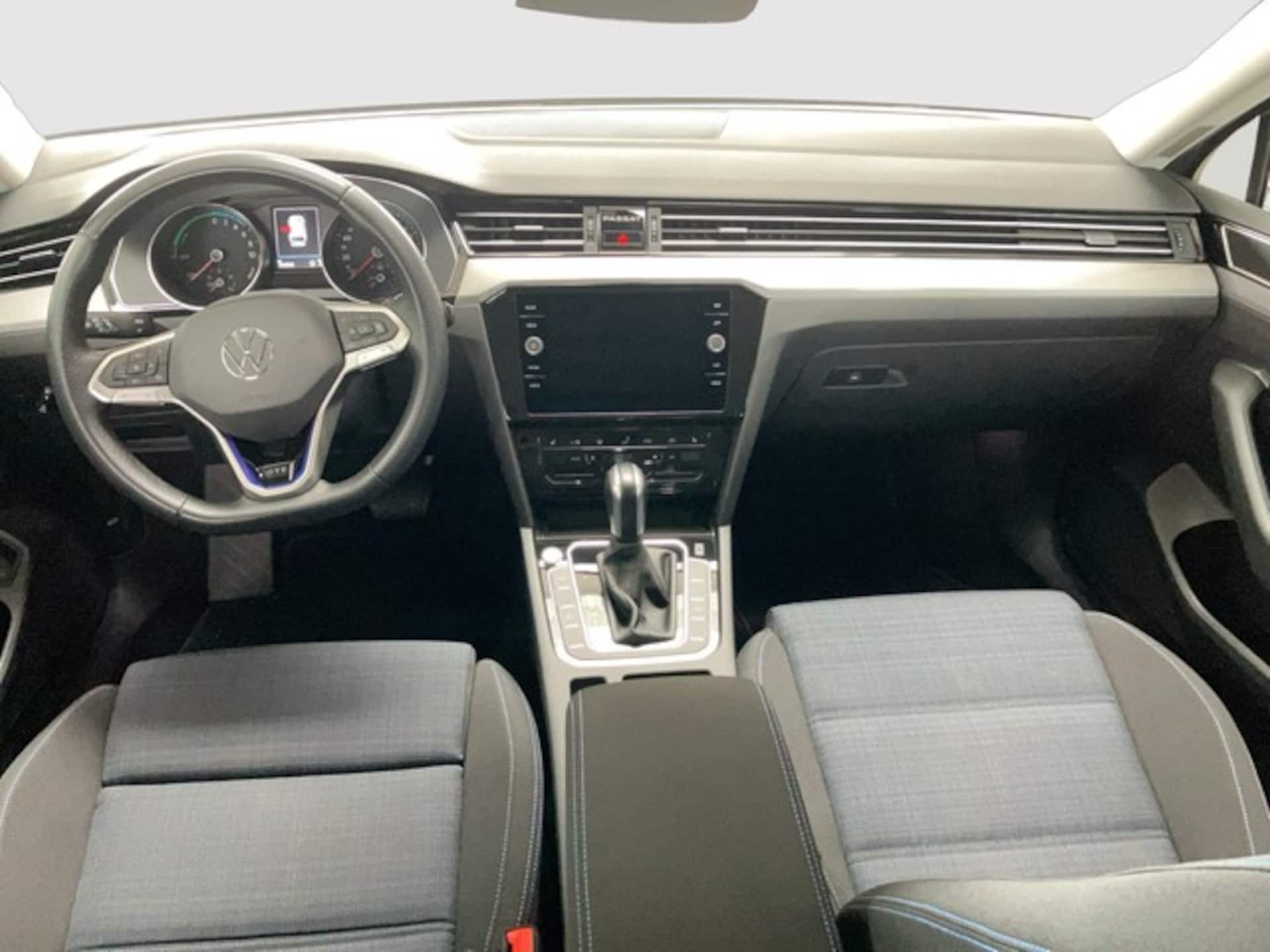 Volkswagen Passat Variant GTE