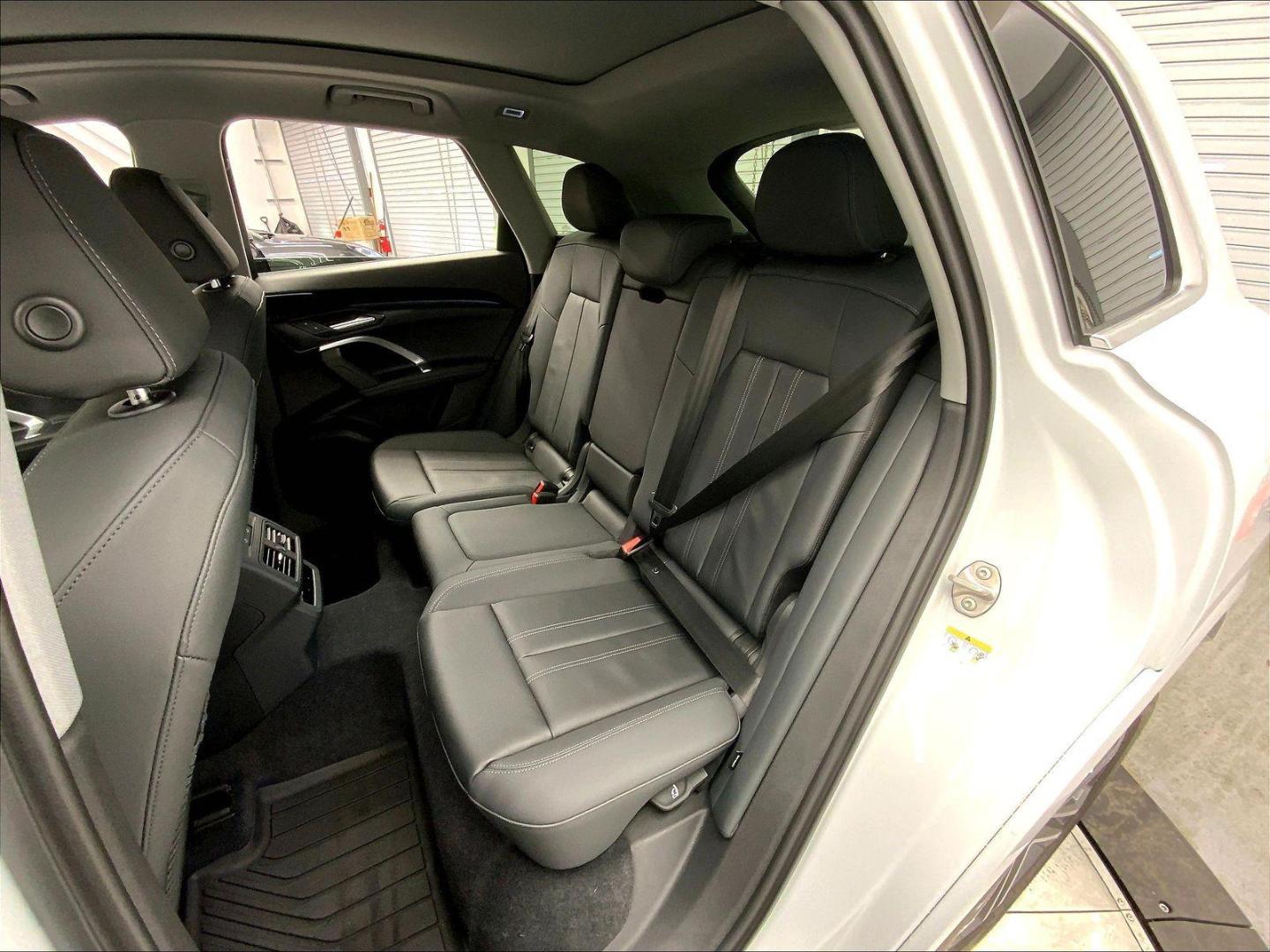 2025 Audi Q5 Premium - Photo 21