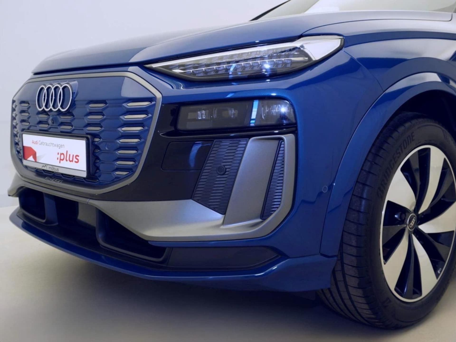 Audi Q6 SUV e-tron