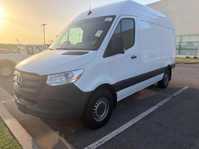 2025 Mercedes-Benz Sprinter Cargo Van