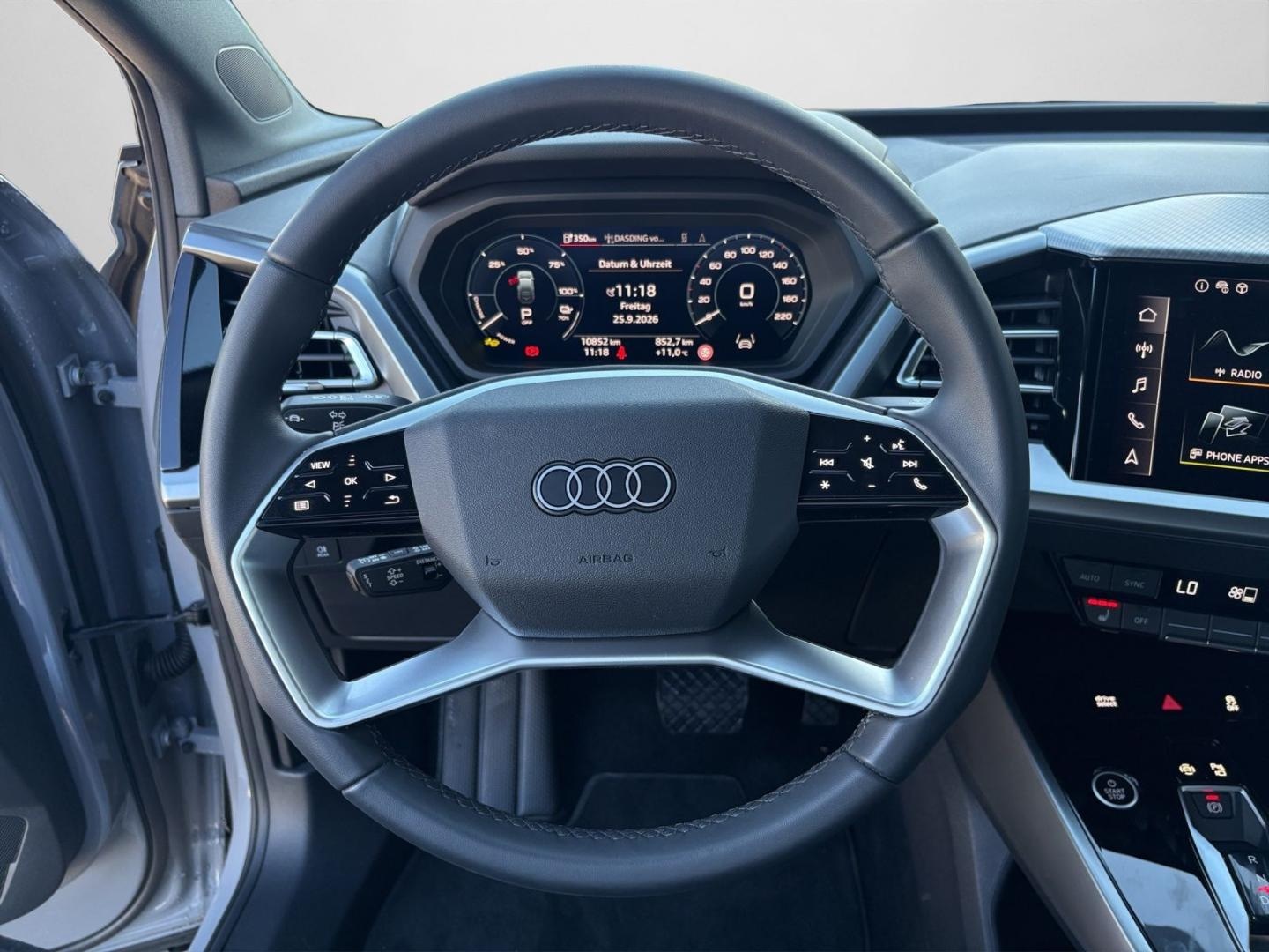 Bild über Audi Q4 Sportback e-tron 45 e-tron - für weitere Informationen kontaktieren Sie den Audi Partner