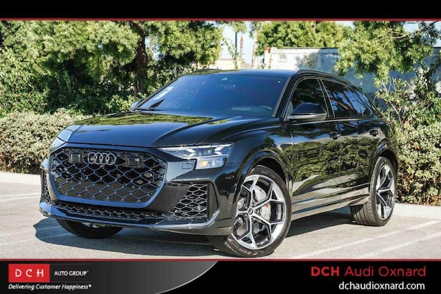 2025 Audi RS Q8 SUV performance