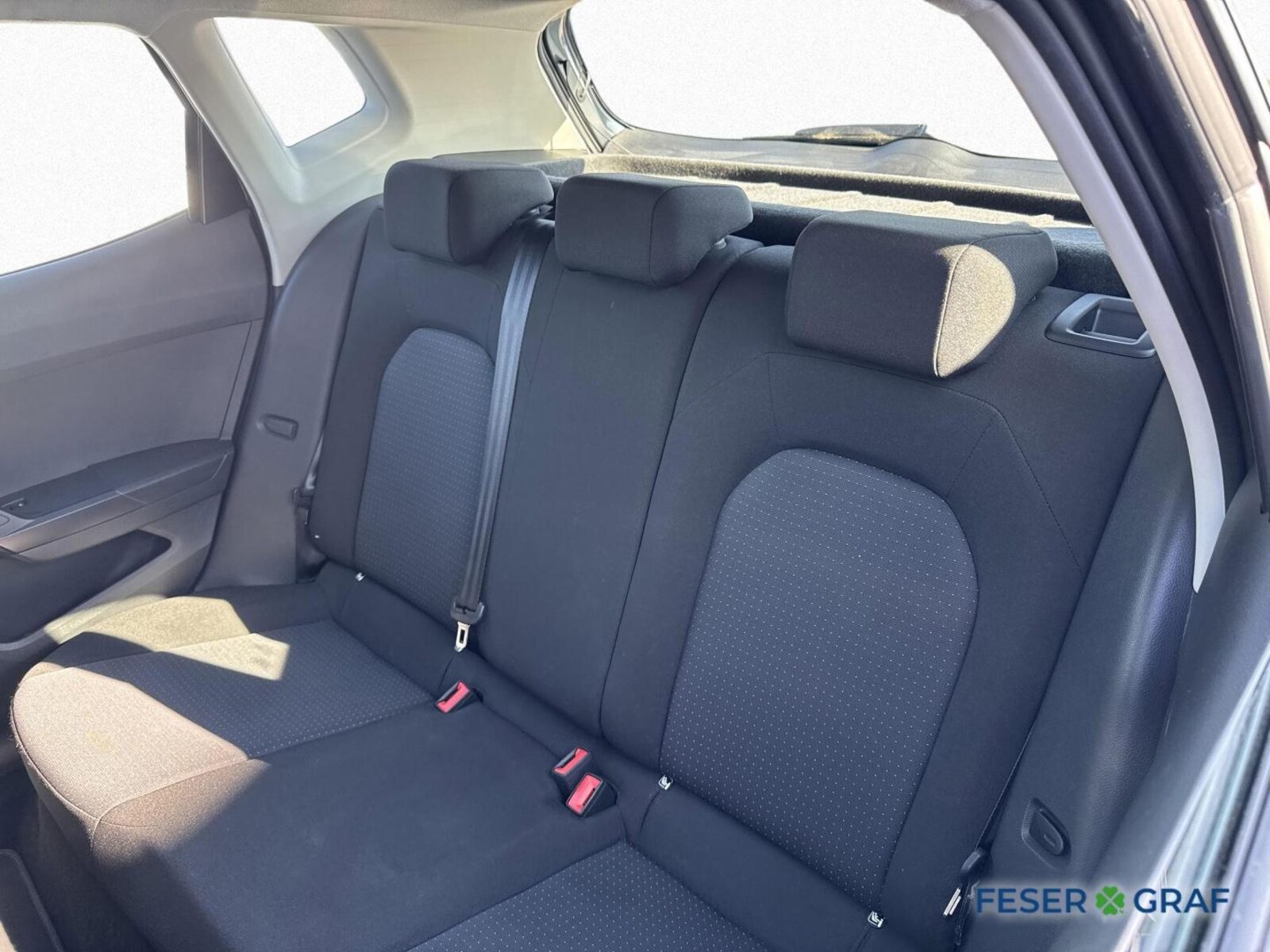 SEAT Arona – Bild 12