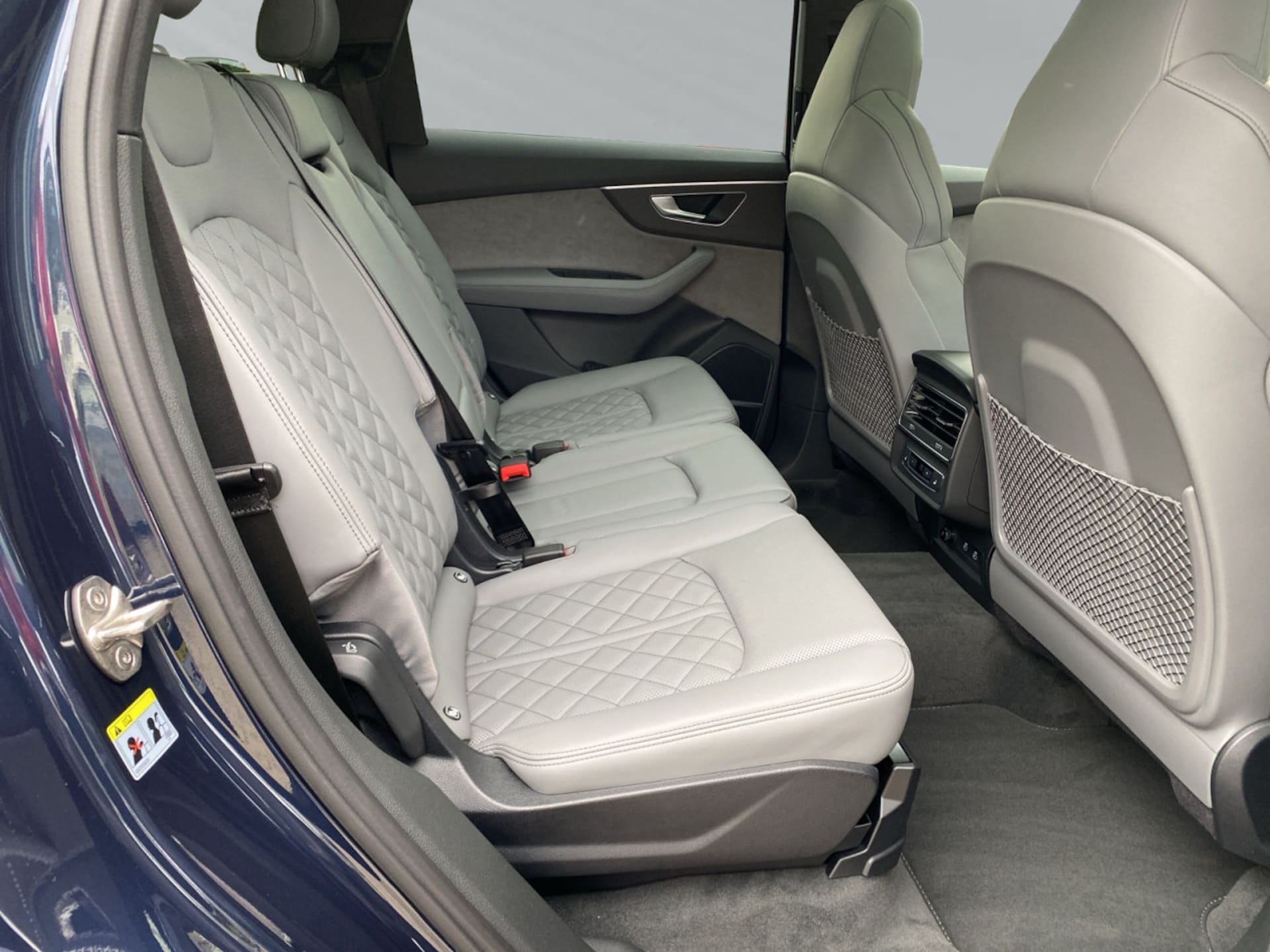 Audi Q7 SUV TFSI e S line