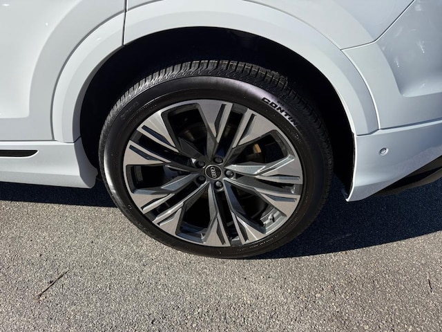 2026 Audi Q8 Premium Plus - Photo 22