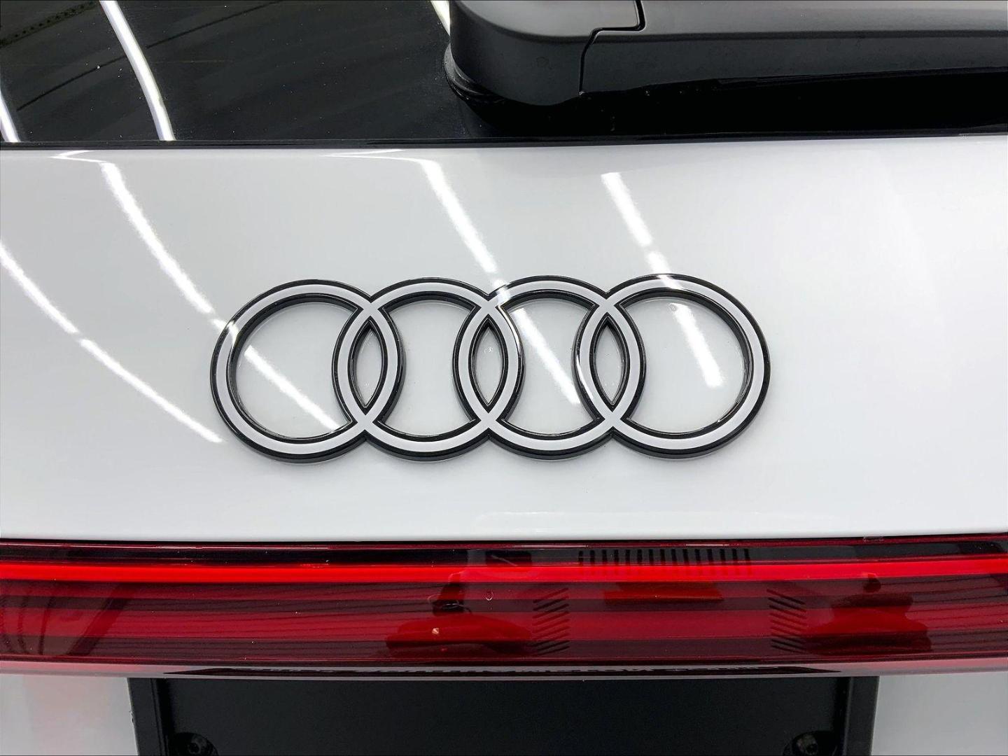 2025 Audi Q5 Premium - Photo 23