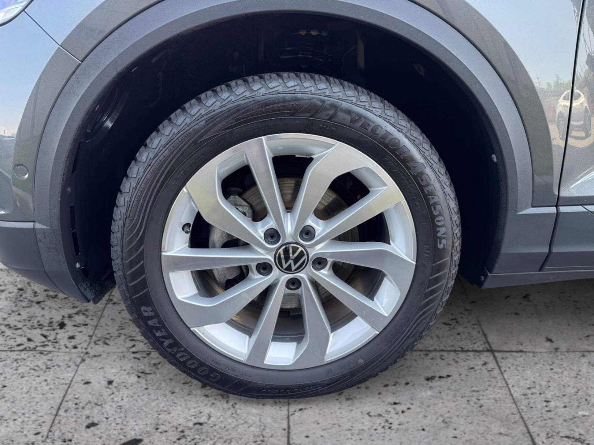 Volkswagen T-Roc Life