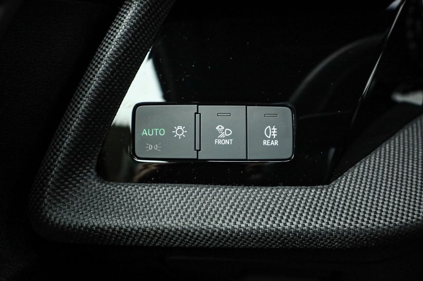 Bild über Audi S3 Sportback TFSI quattro S tronic - für weitere Informationen kontaktieren Sie den Audi Partner