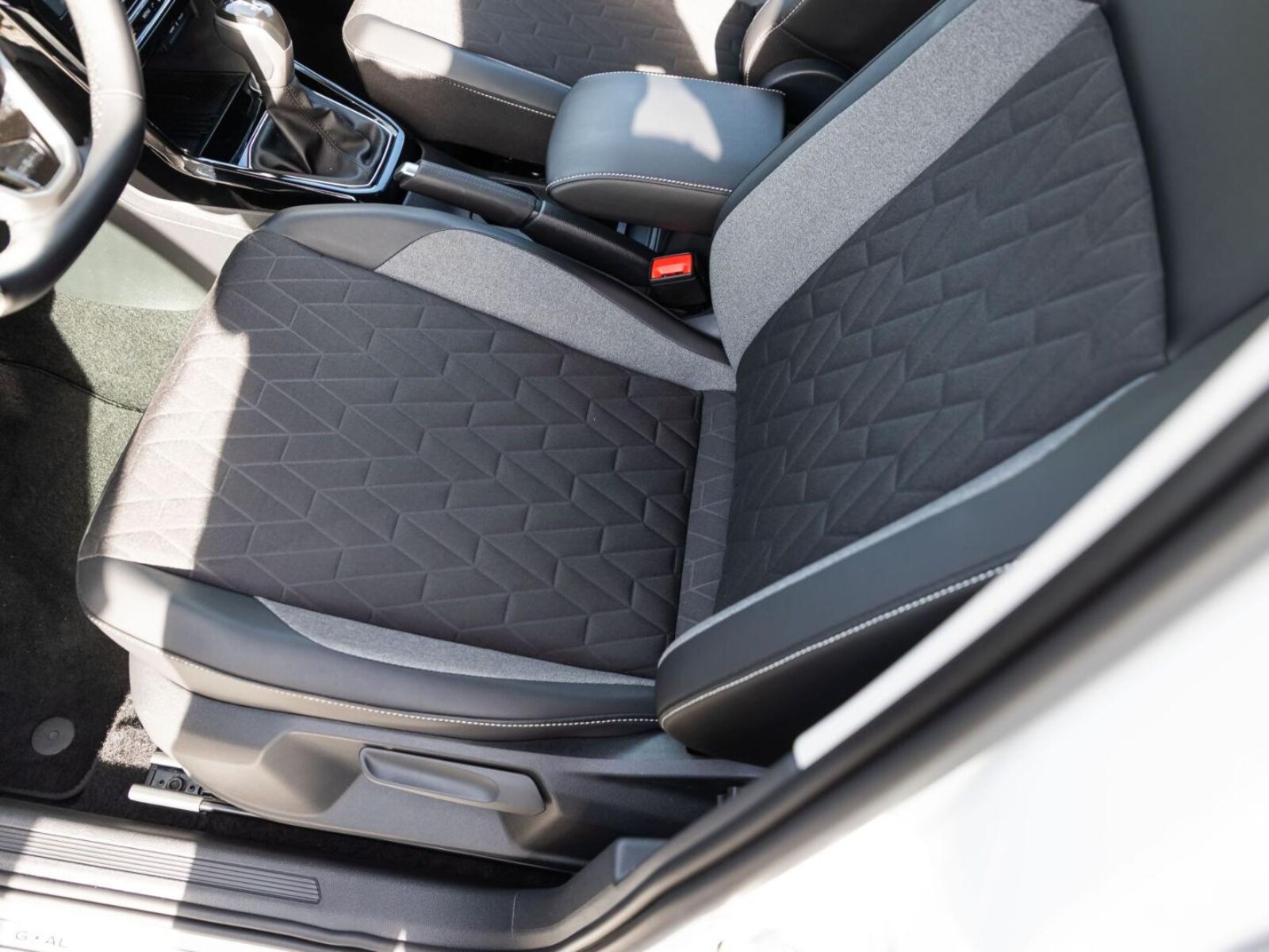 Volkswagen T-Cross – Bild 12