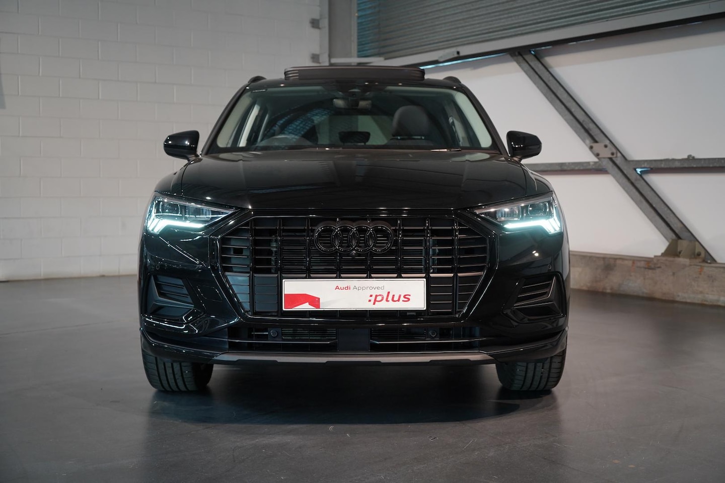 Image about Audi Q3 TFSI S tronic