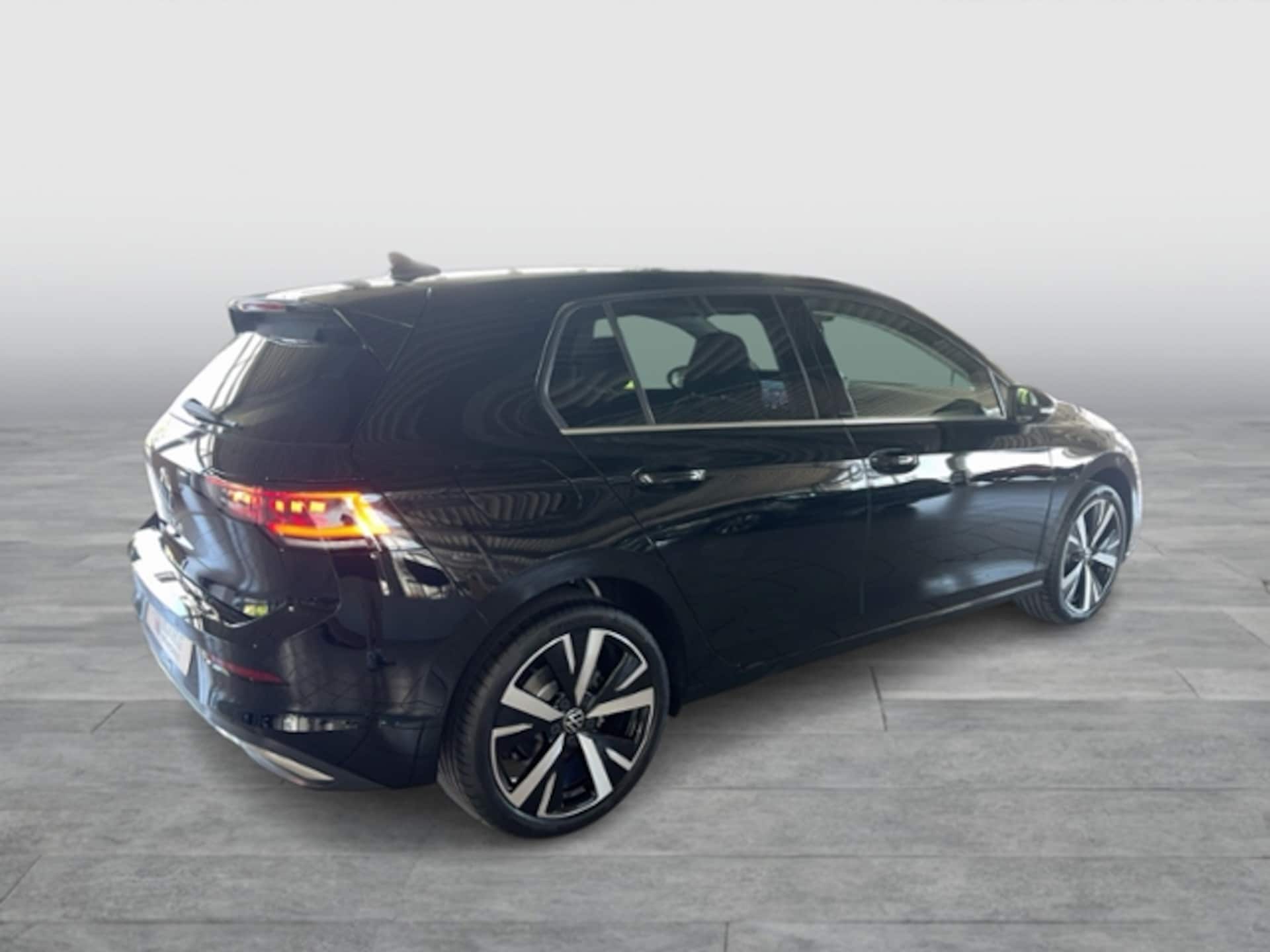 Volkswagen Golf Style