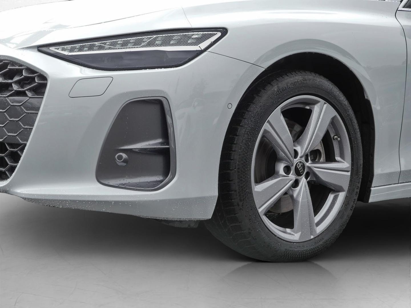 Bild über Audi A6 Avant TDI 150 kW S tronic - für weitere Informationen kontaktieren Sie den Audi Partner