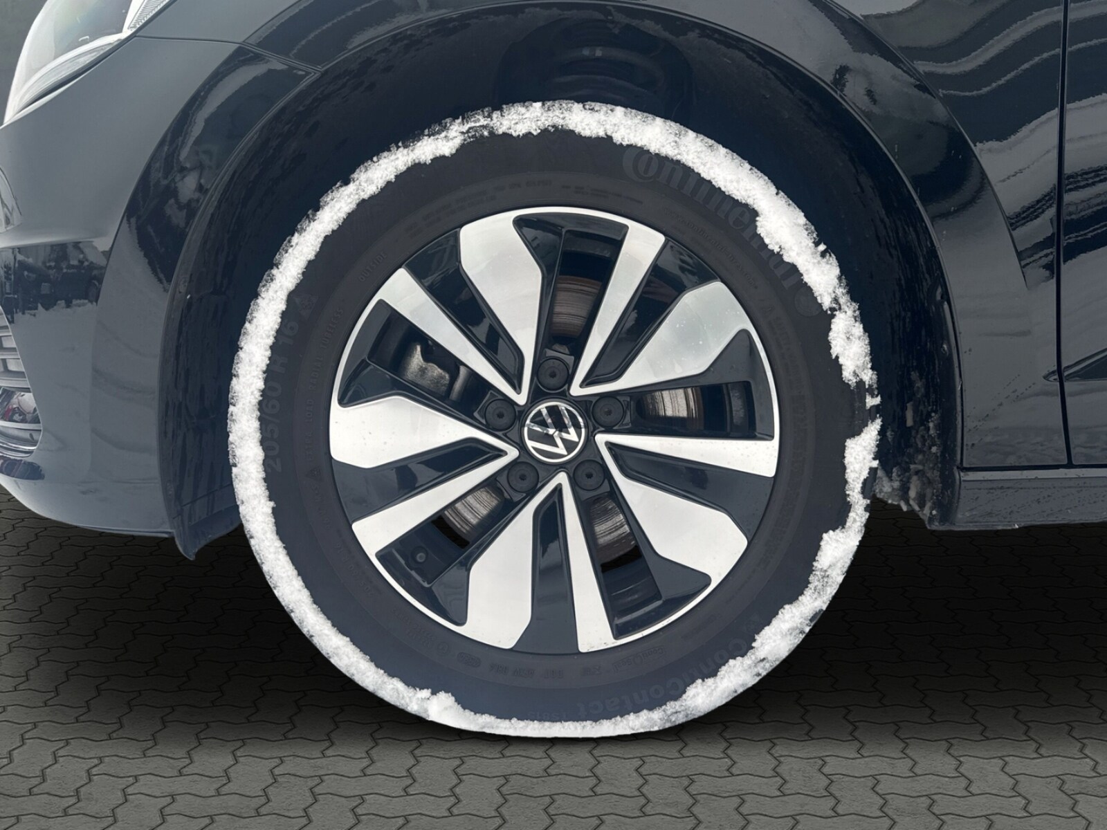 Volkswagen Touran – Bild 6